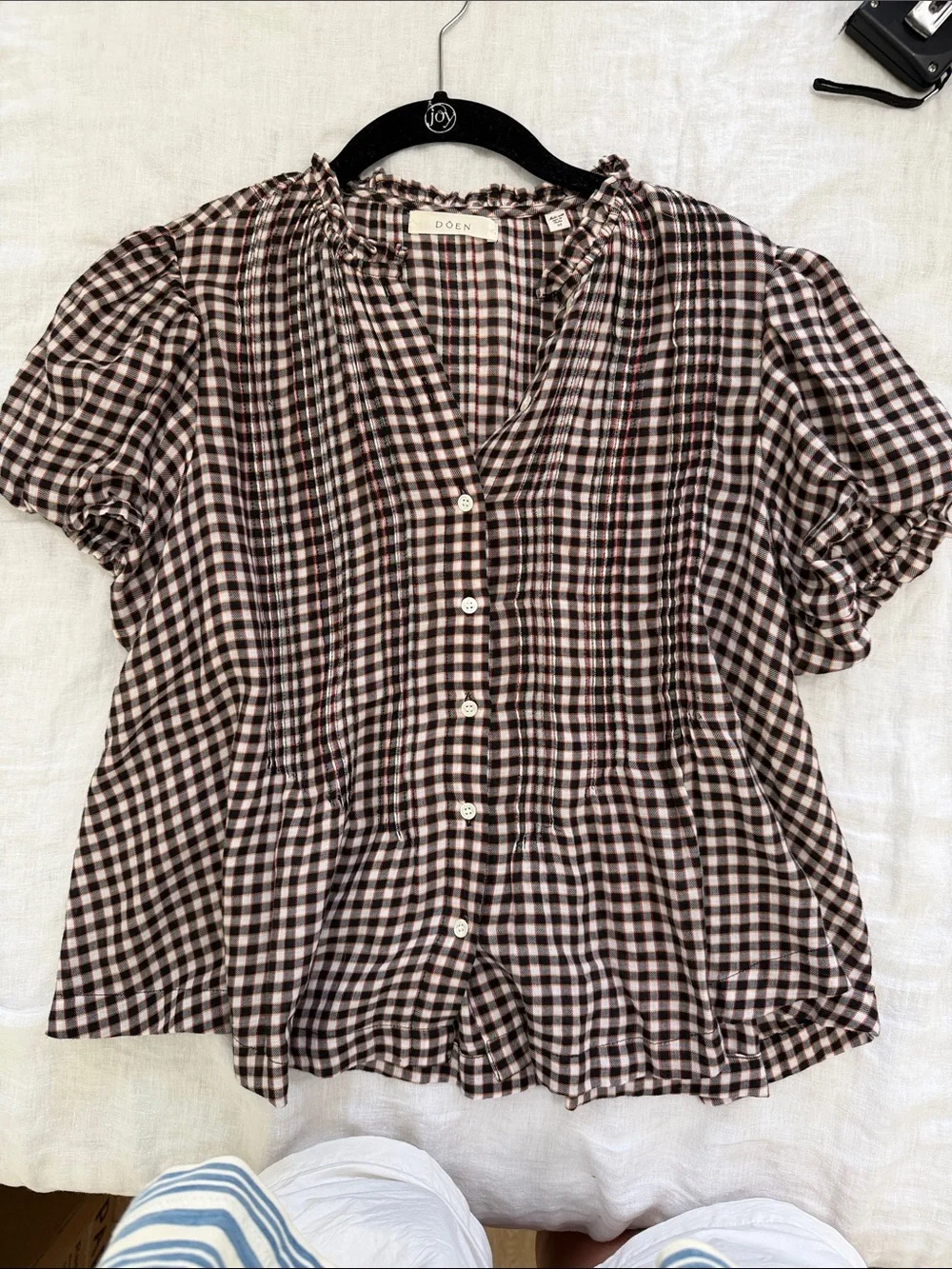 Doen Gingham Button-Front Ruffle-Neck Blouse